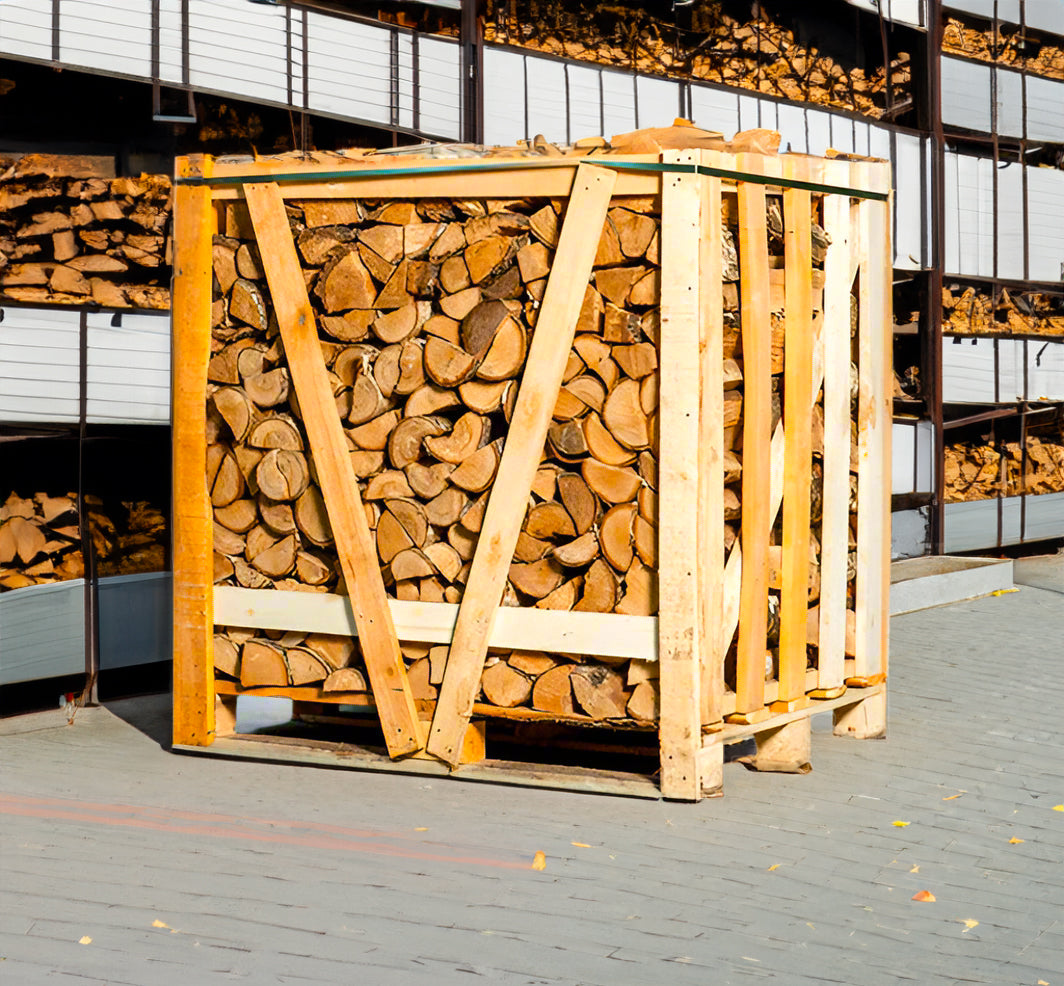 Legna da ardere di quercia essiccata in forno da 25 cm su mezzo pallet da 1 m³